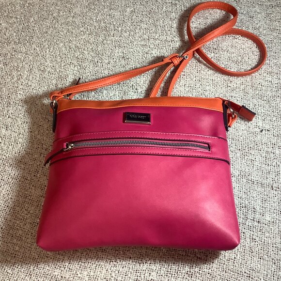 Nine West Cross Body Bag Pink - Picture 1 of 9